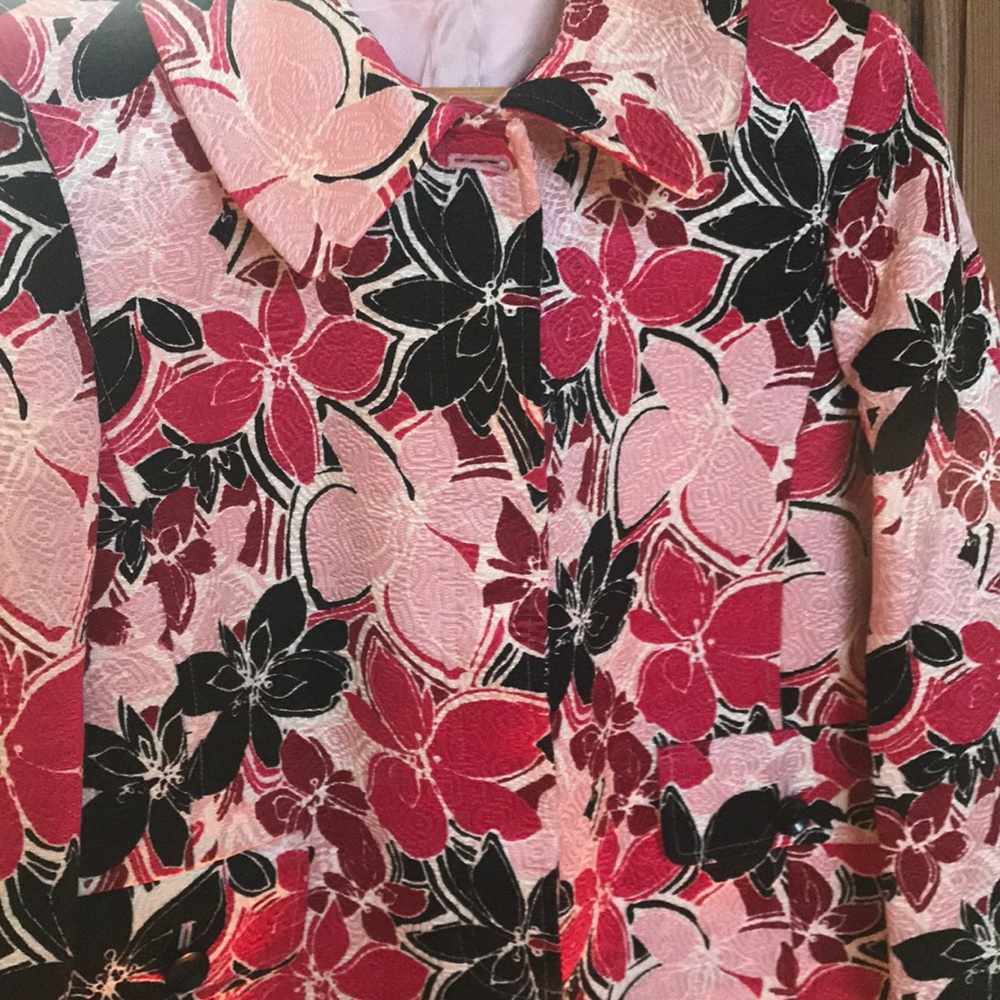 Ellen Tracy Floral Jacket